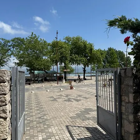 بيت للعطل Vacation House Široka