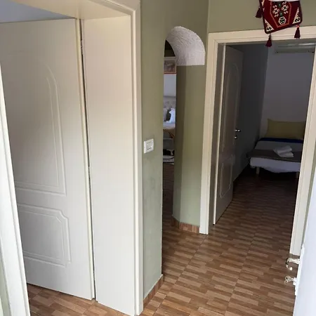 بيت للعطل Vacation House